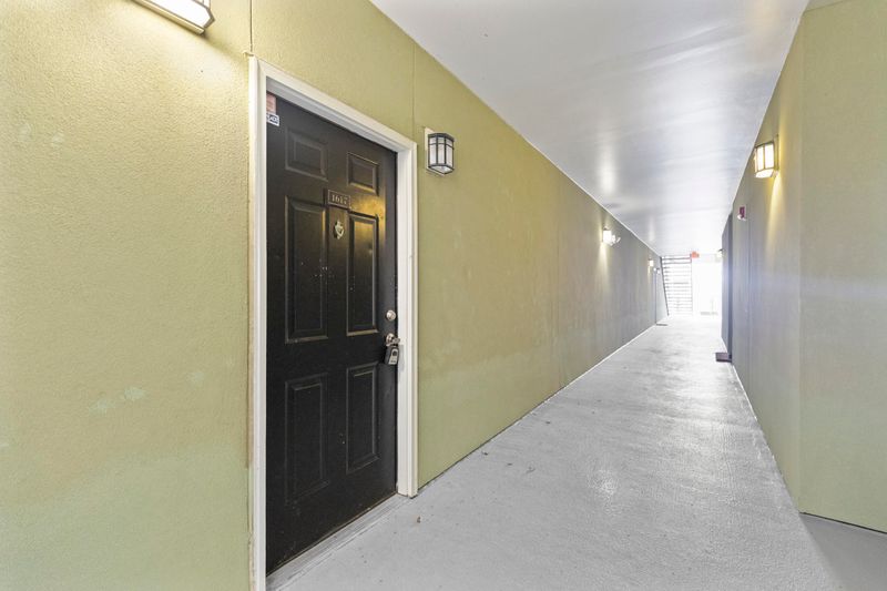 1617 Telfair Way, Charleston, SC 29412