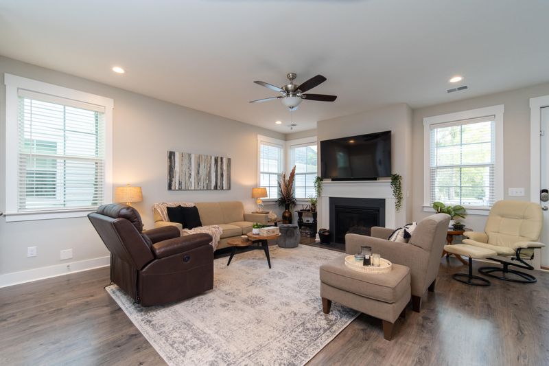 204 Ilderton St, Summerville, SC 29483