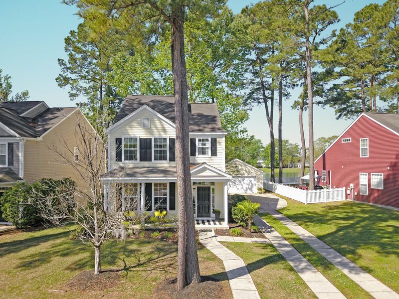 8963 N Red Maple Cir, Summerville, SC 29485