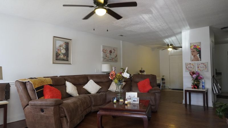 196 Pine Shadow Dr, Goose Creek, SC 29445