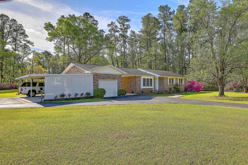 1222 Jedburg Rd, Summerville, SC 29486