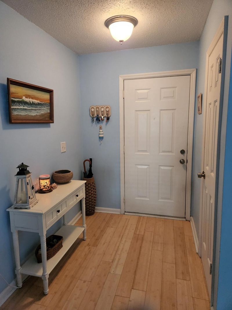 905-A Burnley Rd, Charleston, SC 29414