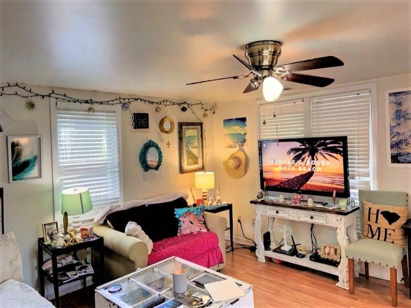 402 Morrison St, Mount Pleasant, SC 29464