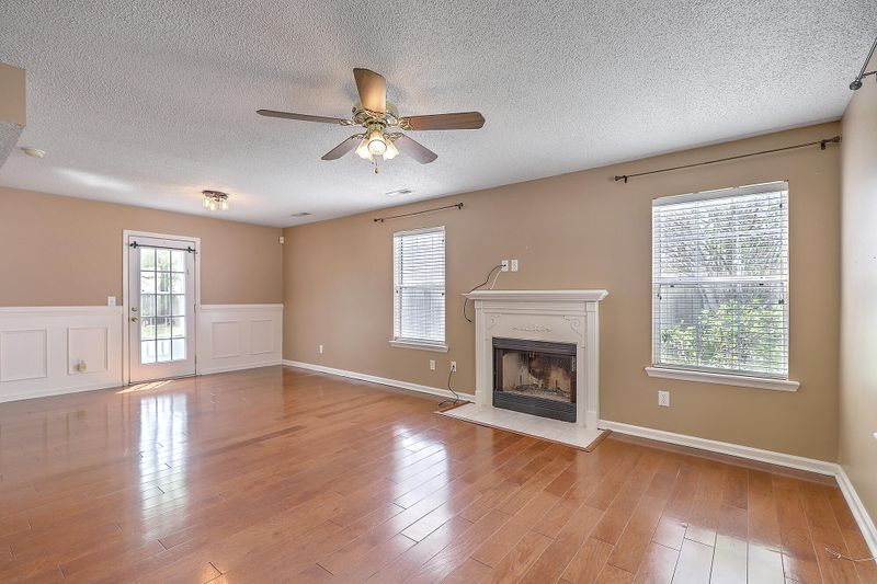 260 Hastings Dr, Goose Creek, SC 29445