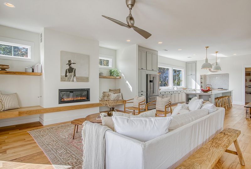 133 Sandy Bend Ln, Summerville, SC 29486