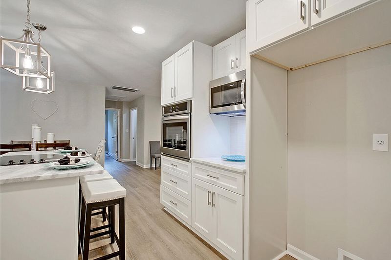 4360 Royal Harbor Rd, Hollywood, SC 29449