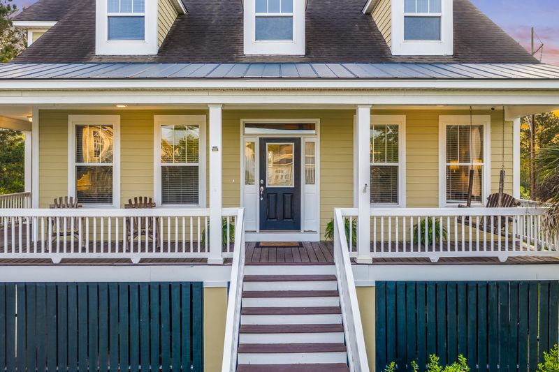 1908 Haviland Ct, Mount Pleasant, SC 29466