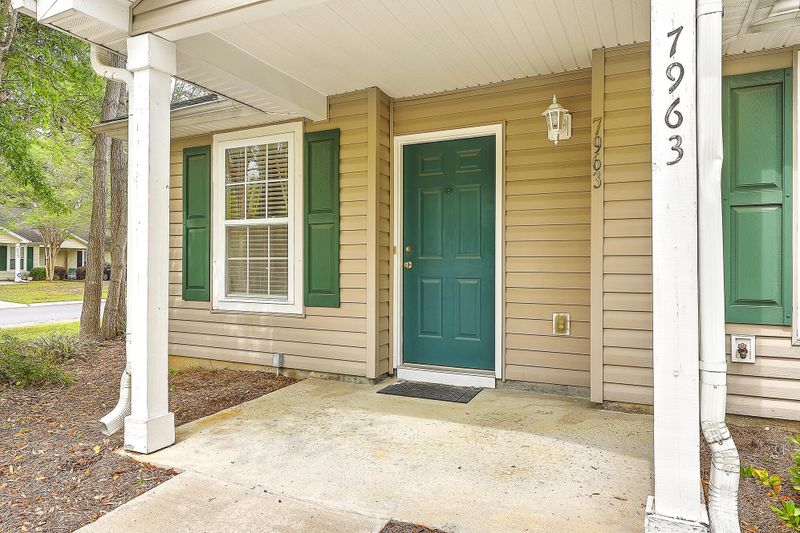7963 Ruskin Rd, North Charleston, SC 29418