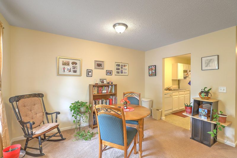 7963 Ruskin Rd, North Charleston, SC 29418