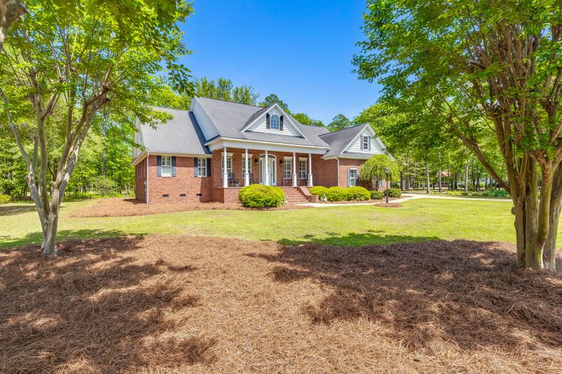 128 Porcher Dr, Bonneau, SC 29431