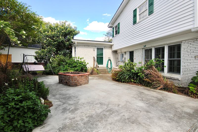 114 Land O Pines Cir, Moncks Corner, SC 29461