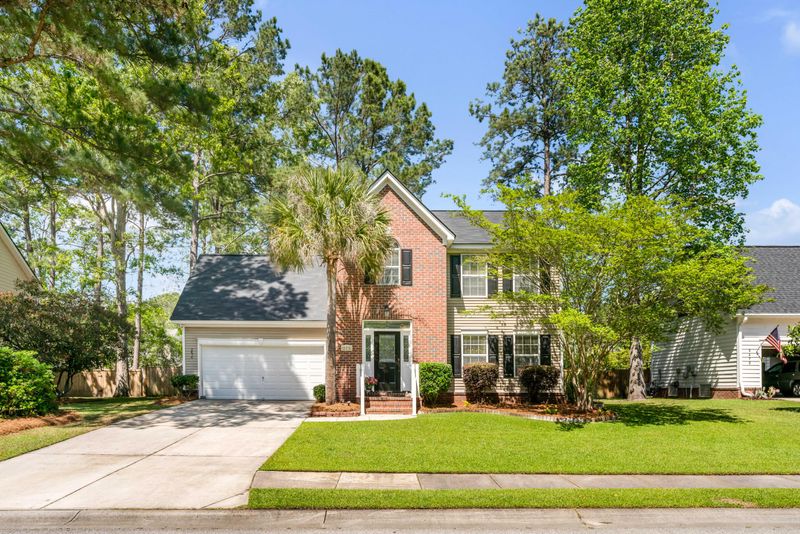 2476 Bergeron Way, Mount Pleasant, SC 29466