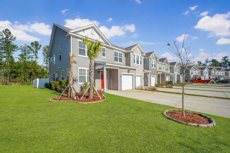 659 Hilchot Dr, Summerville, SC 29486