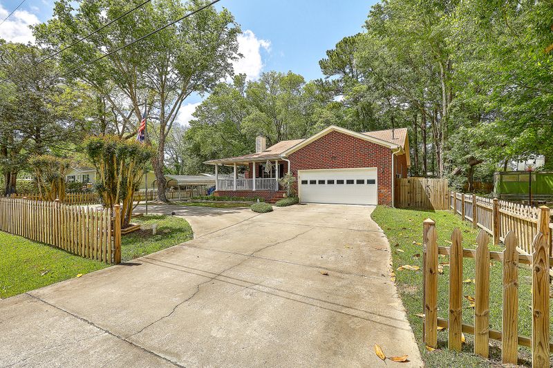 2197 Sweetgum St, Charleston, SC 29414