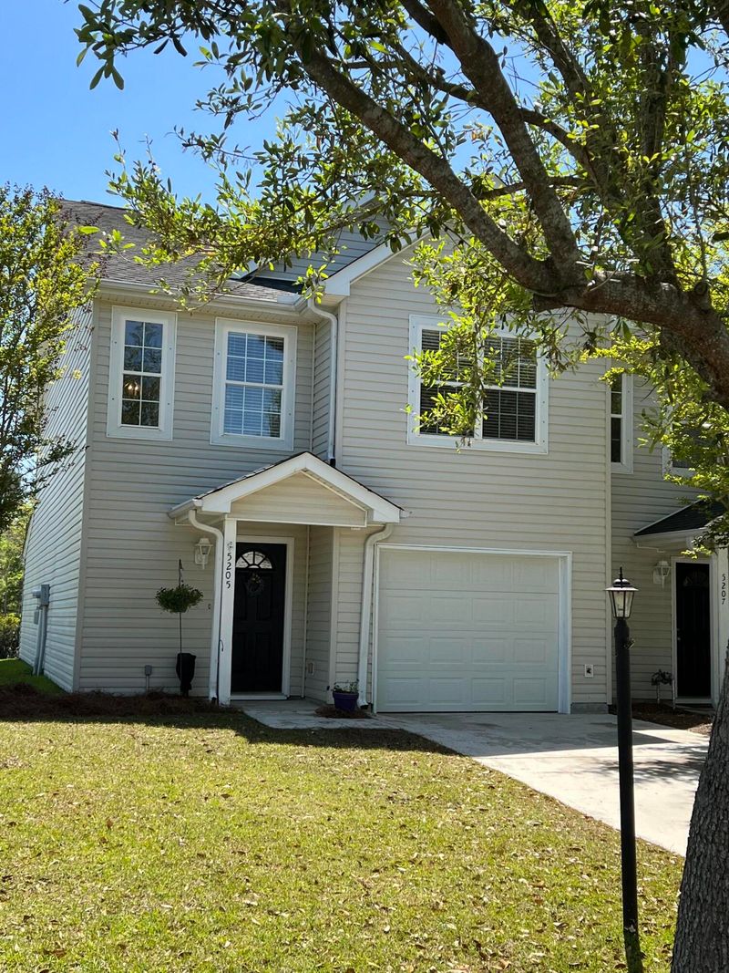 5205 Pomfret St, North Charleston, SC 29418