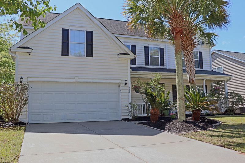 117 Carolinian Dr, Summerville, SC 29485