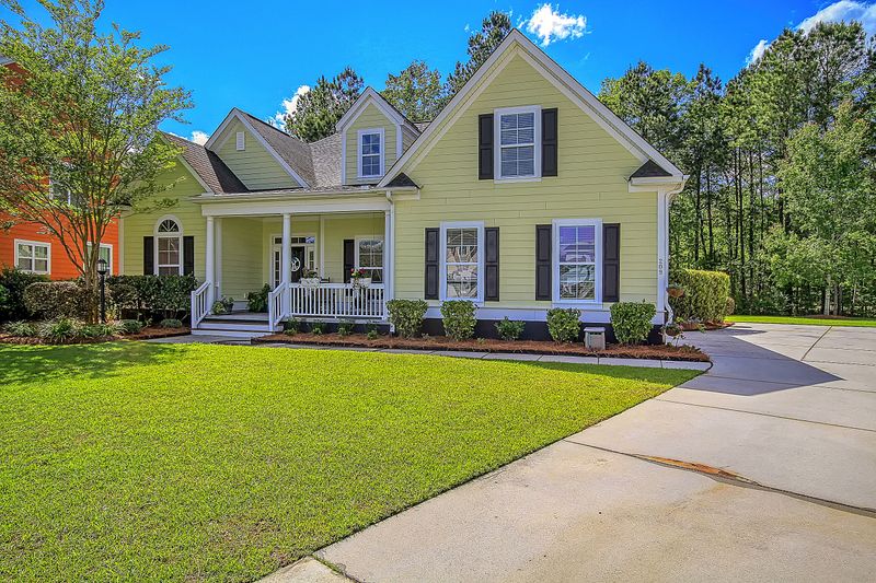 209 Molasses Mill Ct, Summerville, SC 29485