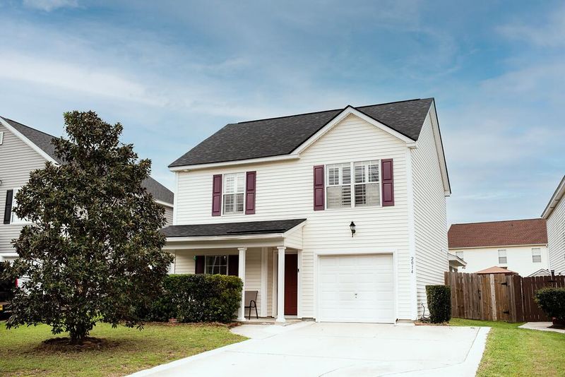 2014 Bearclaw Dr, Goose Creek, SC 29445