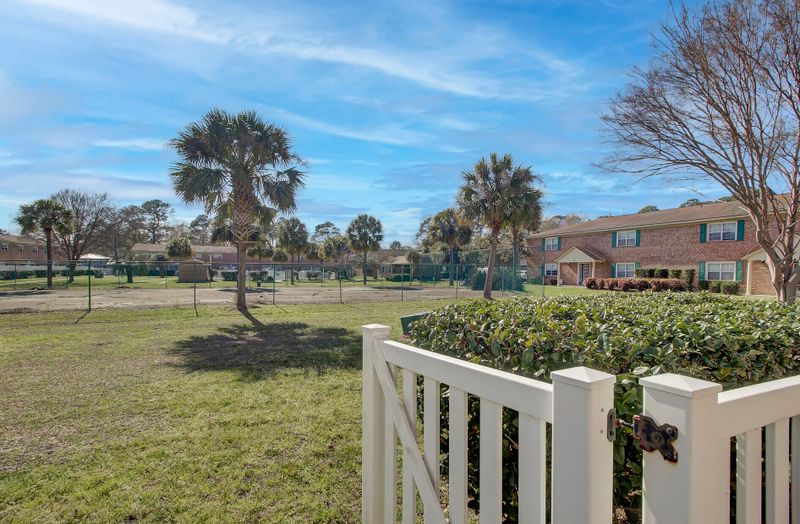 114 Pinewood St #E, Ladson, SC 29456