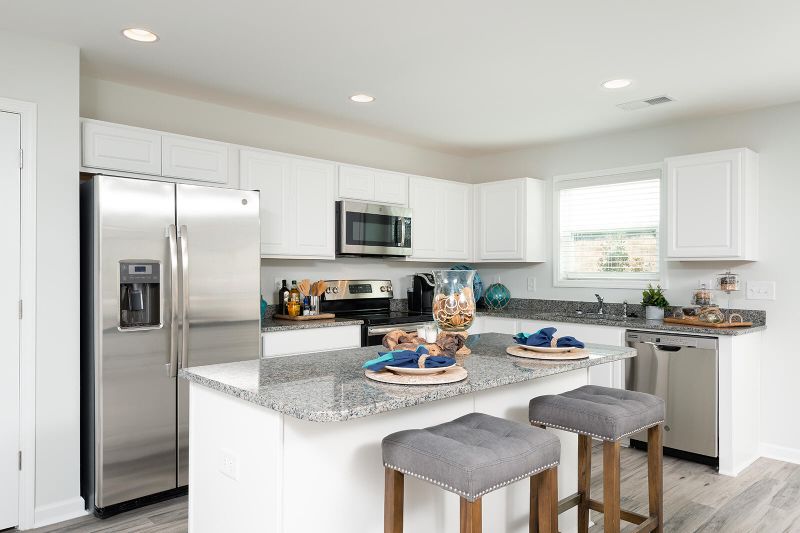 240 Torslanda Ln, Summerville, SC 29486