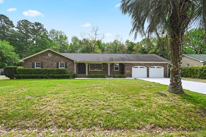 109 Magnolia St, Ladson, SC 29456