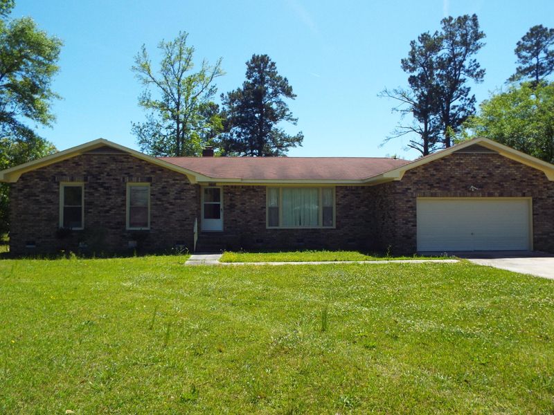 109 Haynesville Rd, Moncks Corner, SC 29461