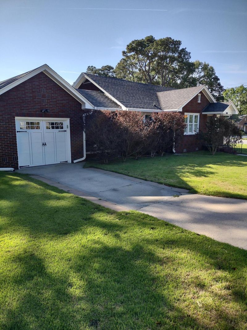 5079 N Rhett Ave, North Charleston, SC 29405