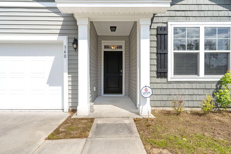 340 Knawl Rd, Moncks Corner, SC 29461