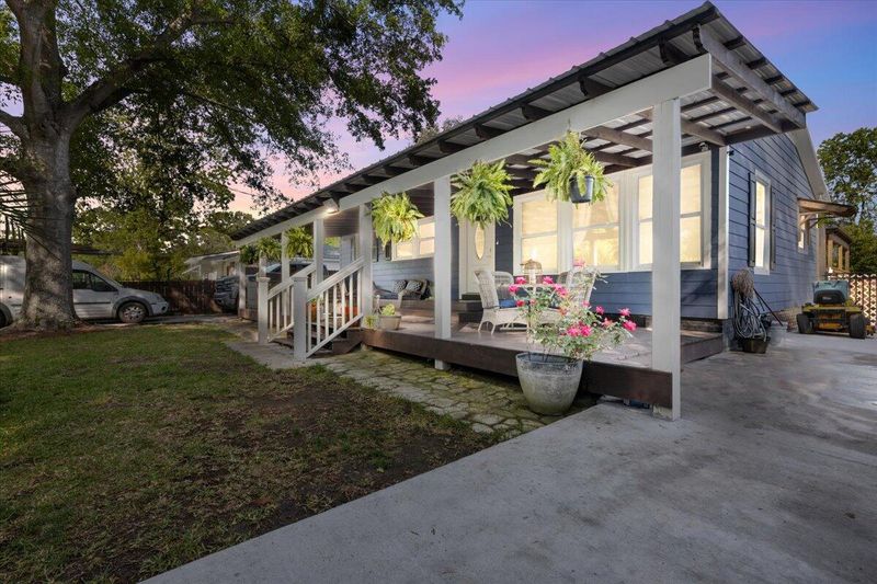 2329 Eagle Dr, Charleston, SC 29406