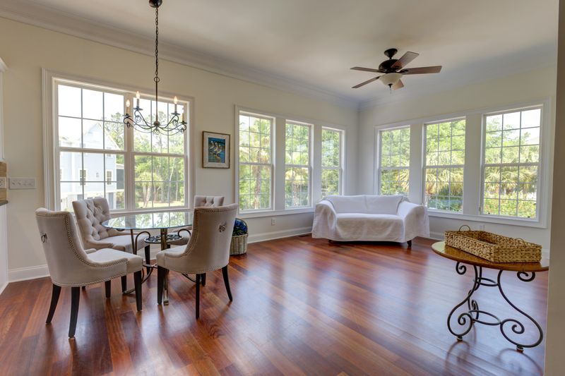 1305 Pleasant Walk Ct, Mount Pleasant, SC 29466