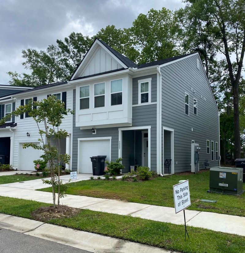 1227 Tice Ln, North Charleston, SC 29405