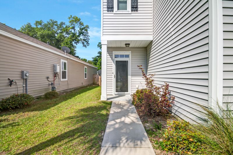 9666 Roseberry St, Ladson, SC 29456