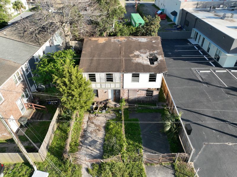 39 Isabella St, Charleston, SC 29403