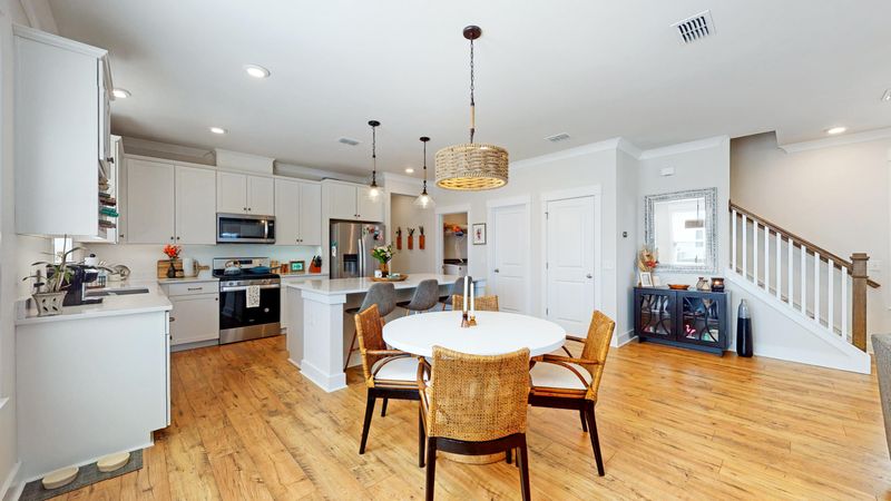 261 Rowans Creek Dr, Charleston, SC 29492