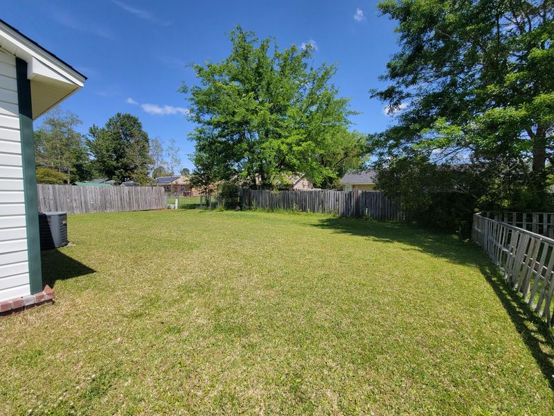 1215 Dyson Dr, Moncks Corner, SC 29461