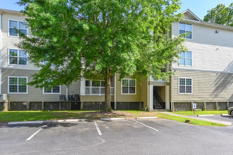 700 Daniel Ellis Dr #8105, Charleston, SC 29412