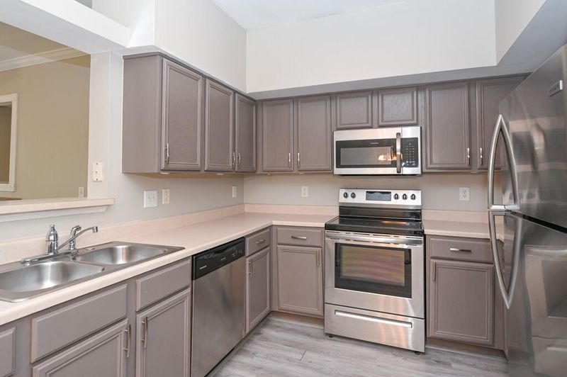 700 Daniel Ellis Dr #8105, Charleston, SC 29412
