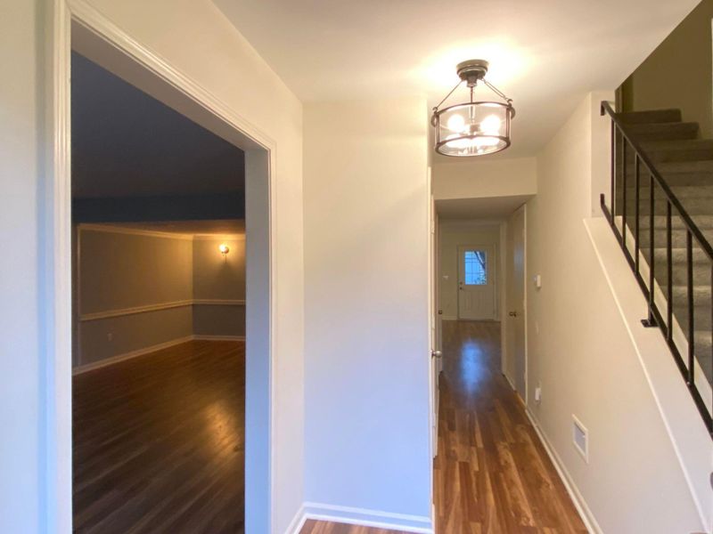 2914 Cathedral Ln, Charleston, SC 29414