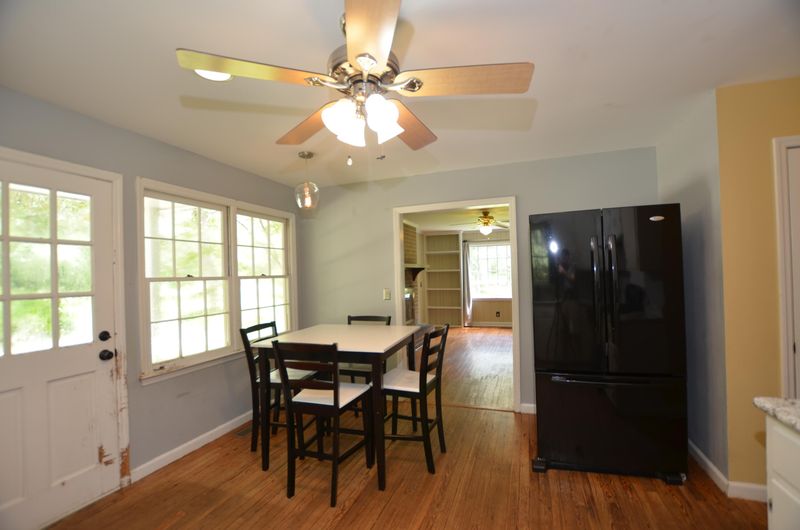 10091 Alert Rd, Mcclellanville, SC 29458