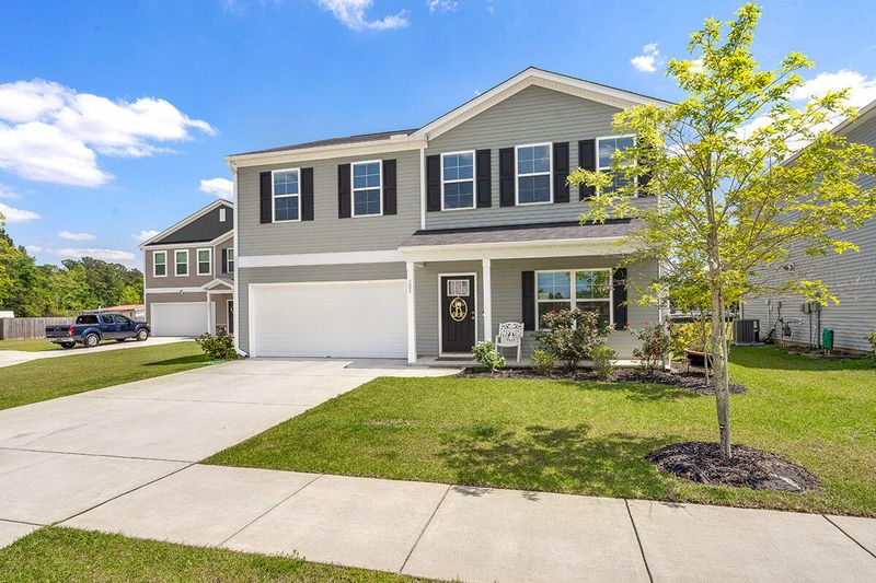 204 Caspian Ct, Summerville, SC 29486