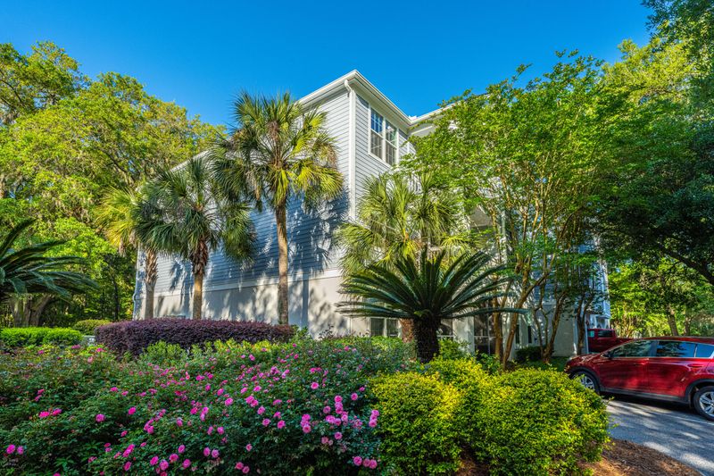 60 Fenwick Hall Allee #127, Johns Island, SC 29455