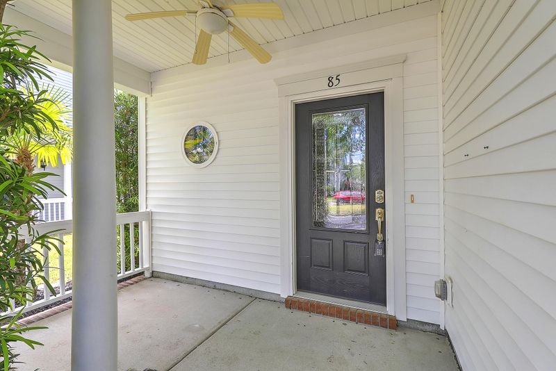 85 Creekside Dr, Summerville, SC 29485