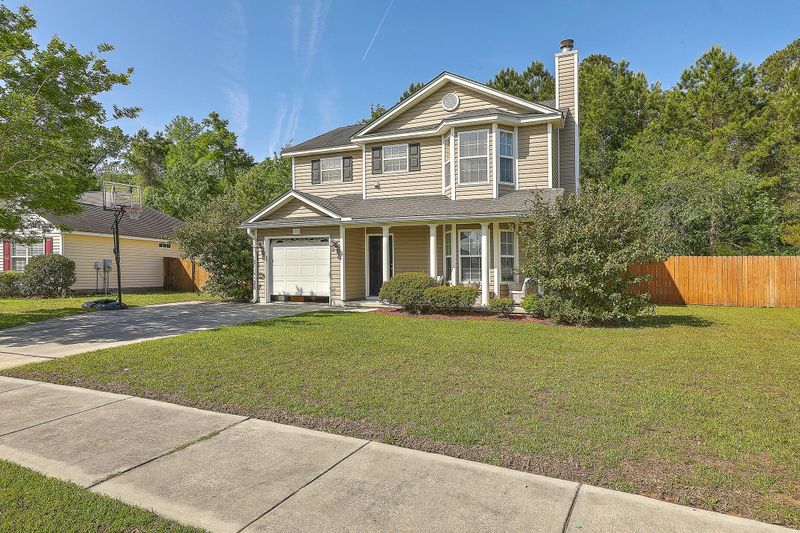 1892 Staffwood Dr, Johns Island, SC 29455