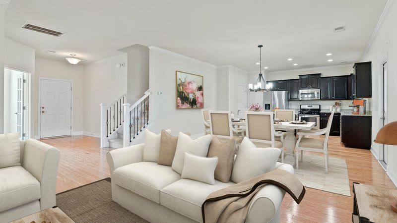 1771 Grovehurst Dr, Charleston, SC 29414