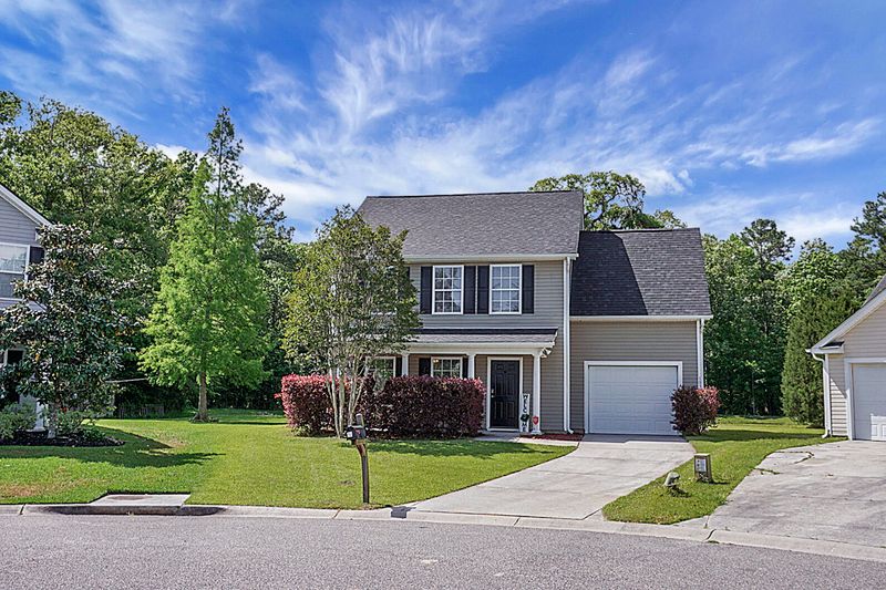 109 Lovette Ct, Goose Creek, SC 29445