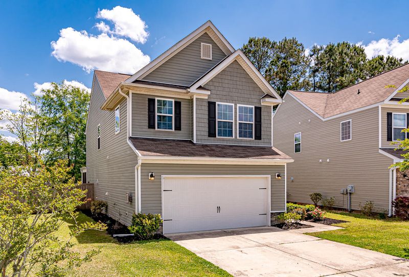 438 Rockville Rd, Moncks Corner, SC 29461