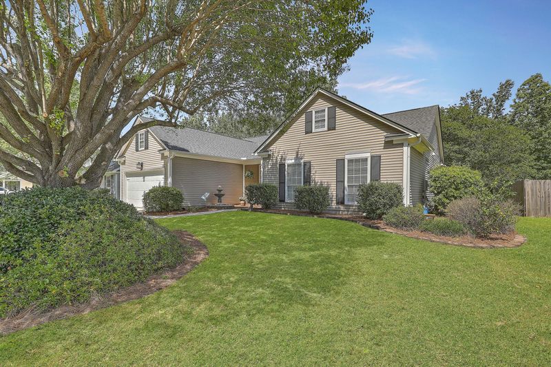 607 Salterton St, Summerville, SC 29485