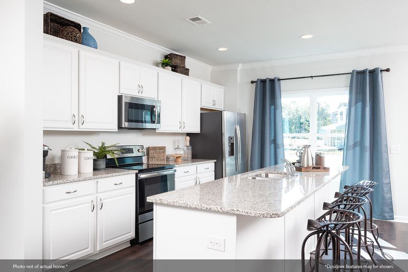209 Clydesdale Cir, Summerville, SC 29486