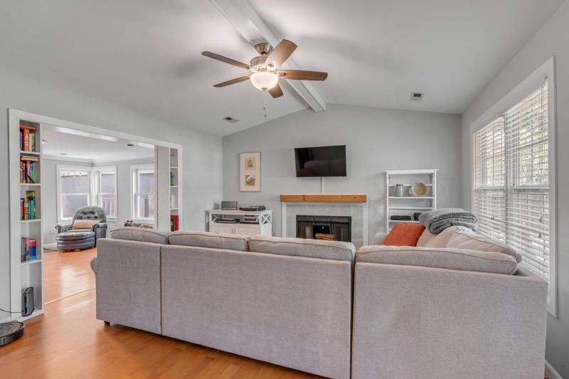 212 Collingwood Ave, Charleston, SC 29407