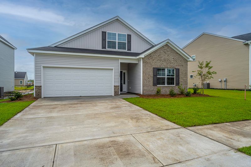 118 Percheron Dr, Summerville, SC 29486